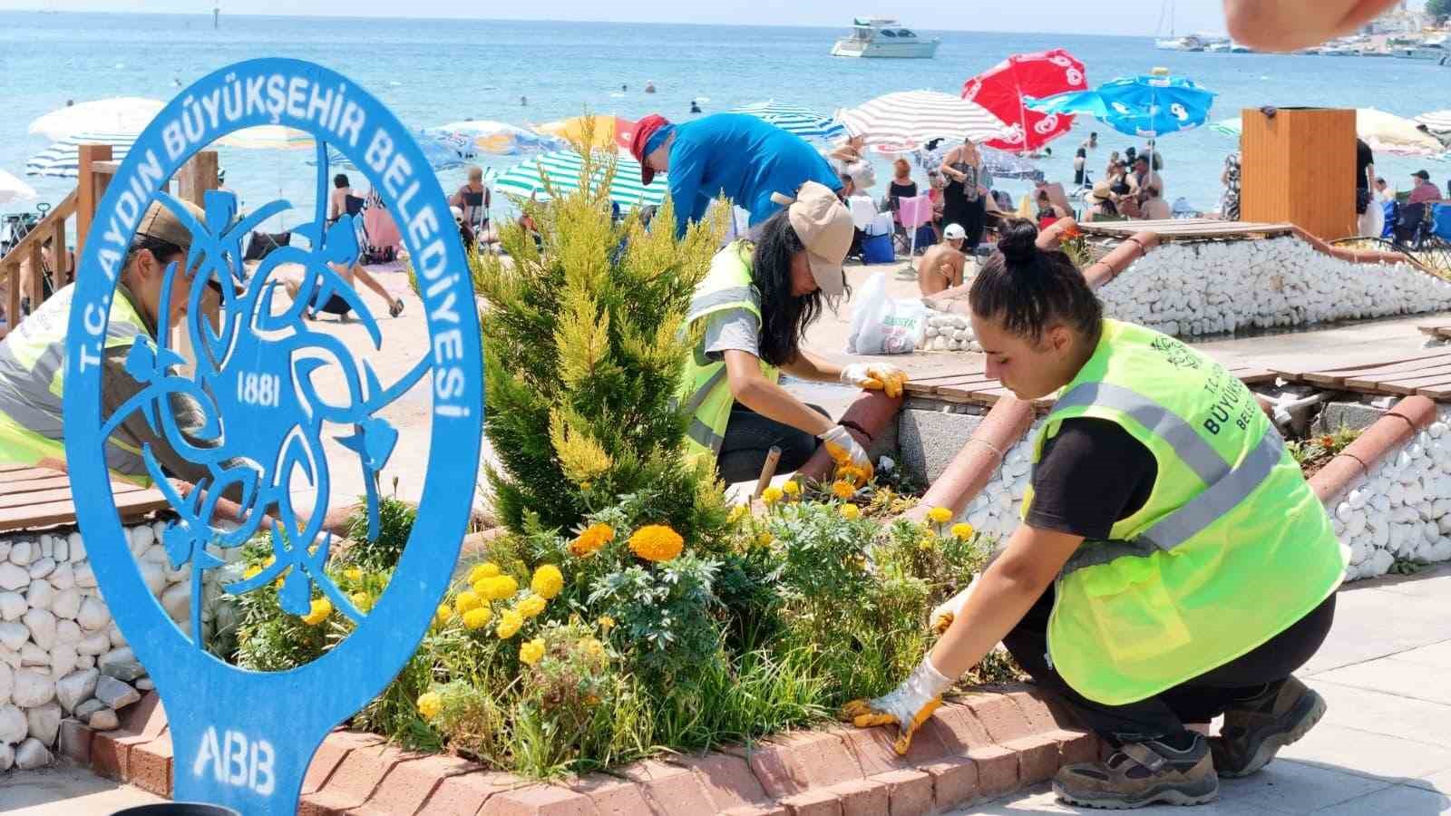 Büyükşehir’den Didim’de peyzaj ve temizlik çalışması