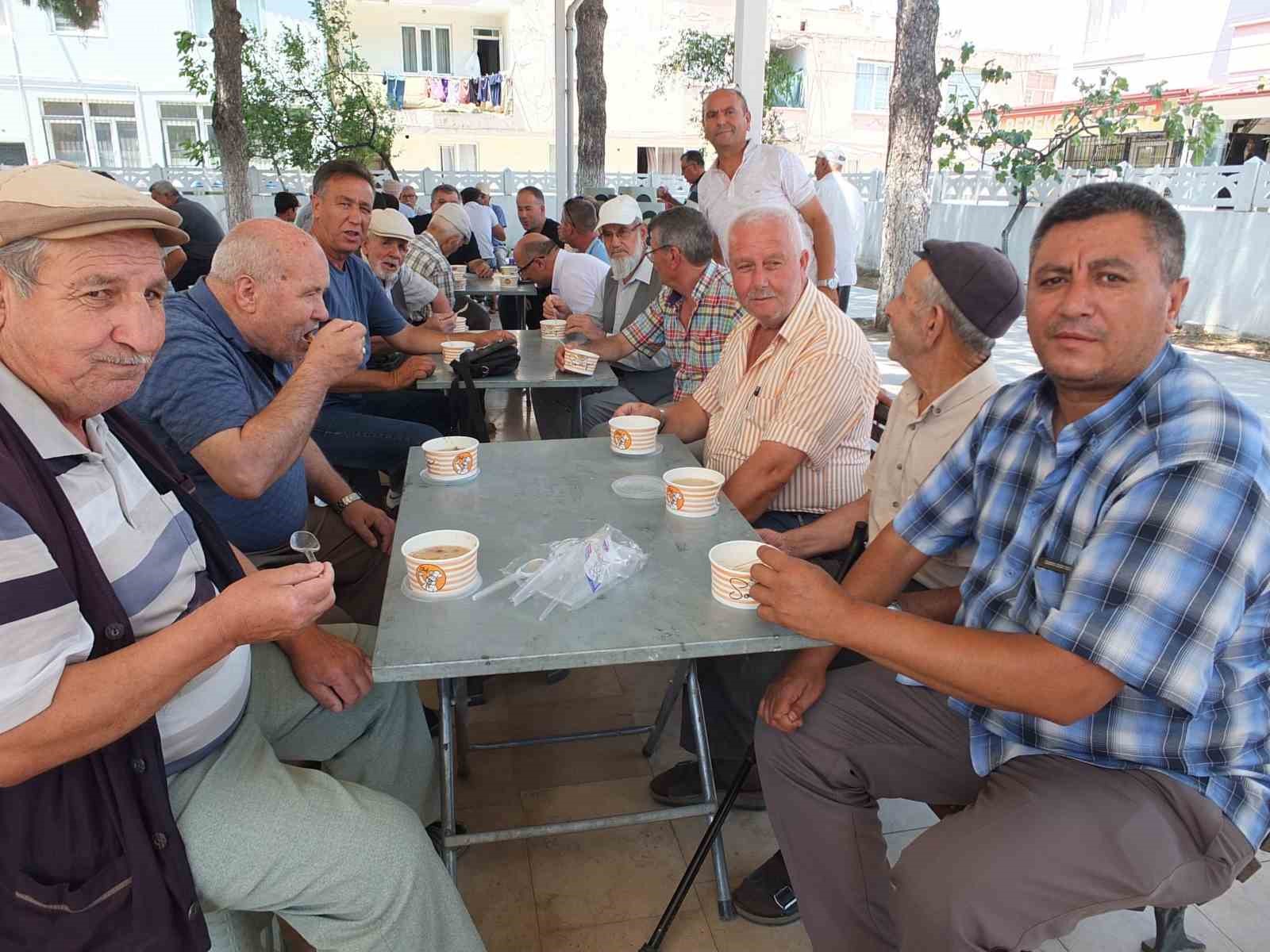 Balıkesir’de aşure geleneği devam ediyor