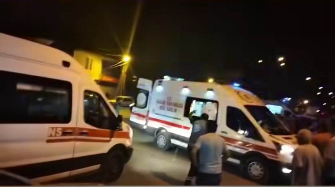 Van’da üç araç çarpıştı: 5 yaralı