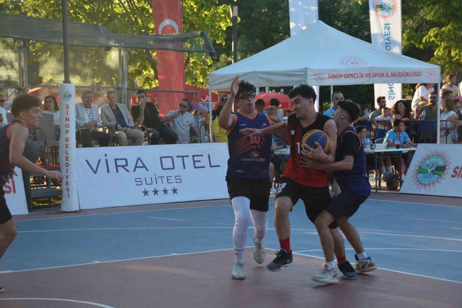 Sinop’ta 8. Berkay Akbaş Sokak Basketbolu Turnuvası başladı