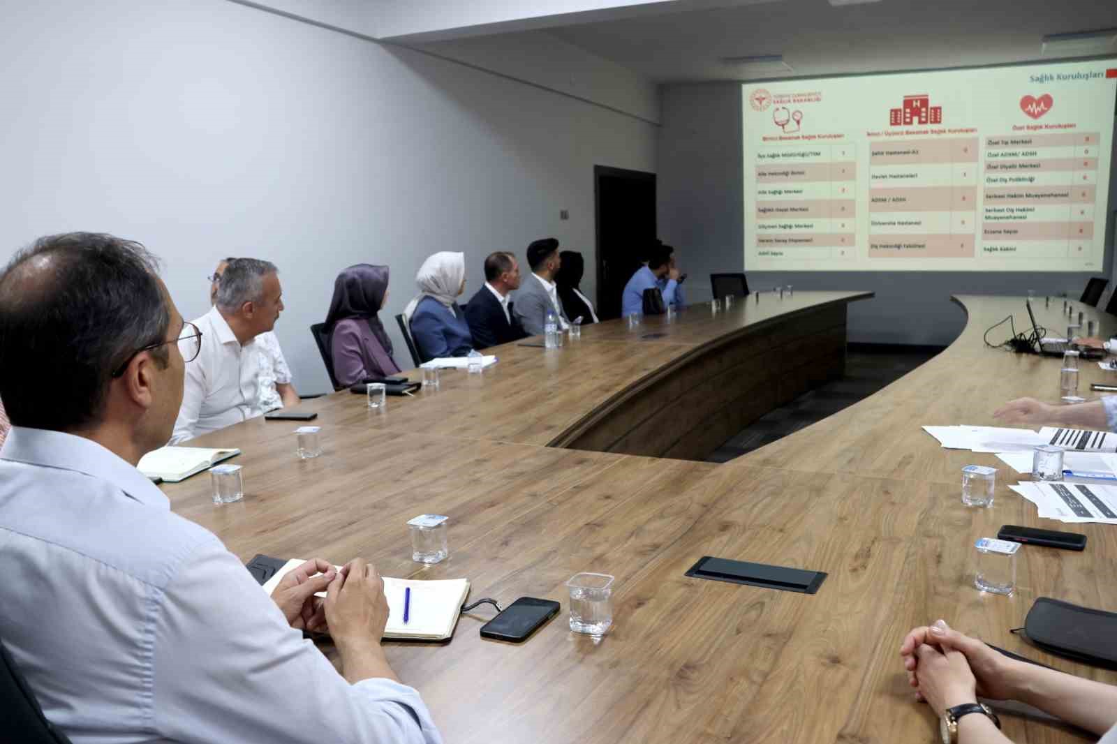 Pınarbaşı’ndaki sağlık hizmetleri masaya yatırıldı
