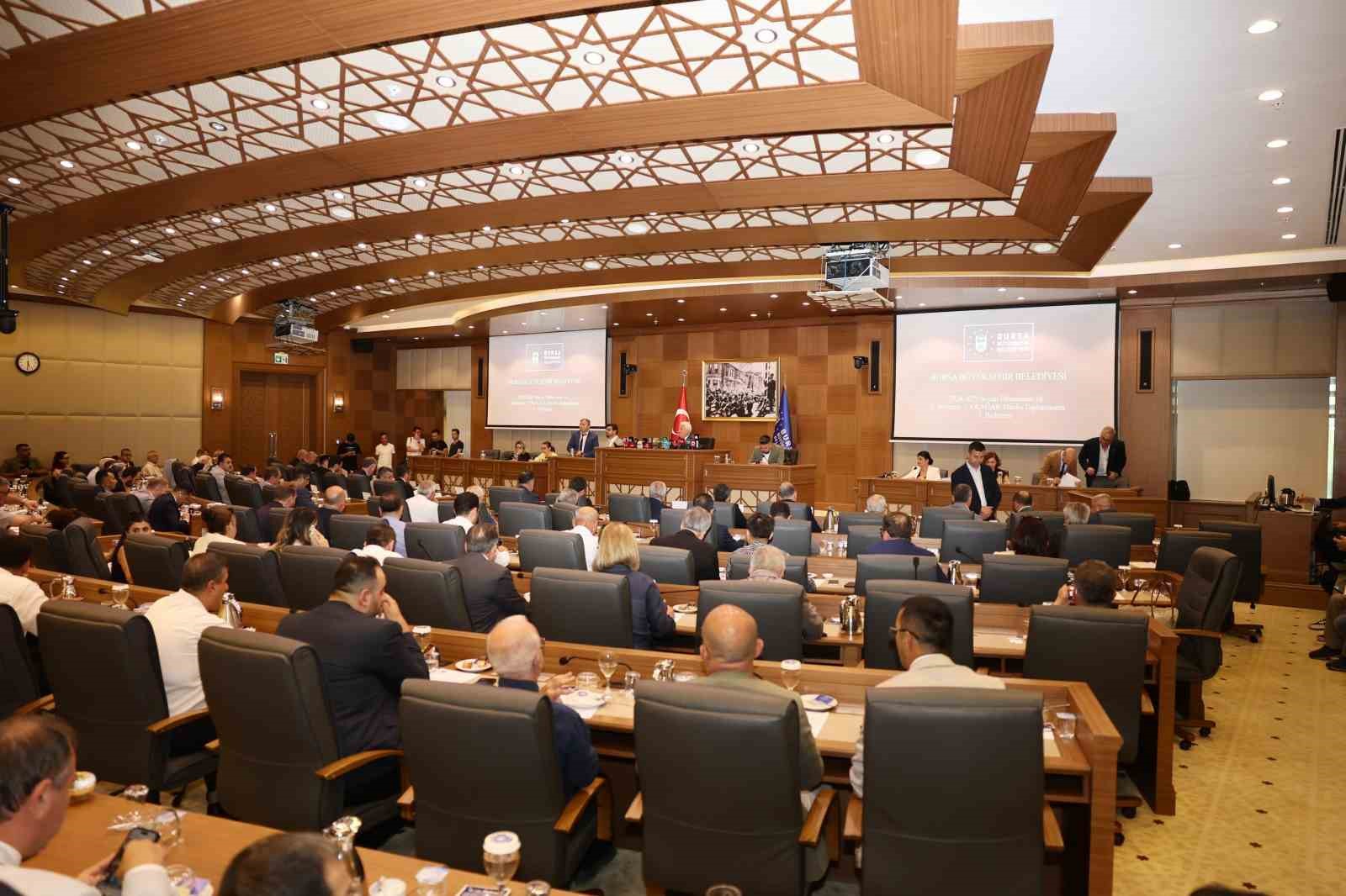 Bursa&rsquo;da B&uuml;y&uuml;kşehir Belediyesi&rsquo;nden toplu ulaşıma 380 milyon liralık destek
