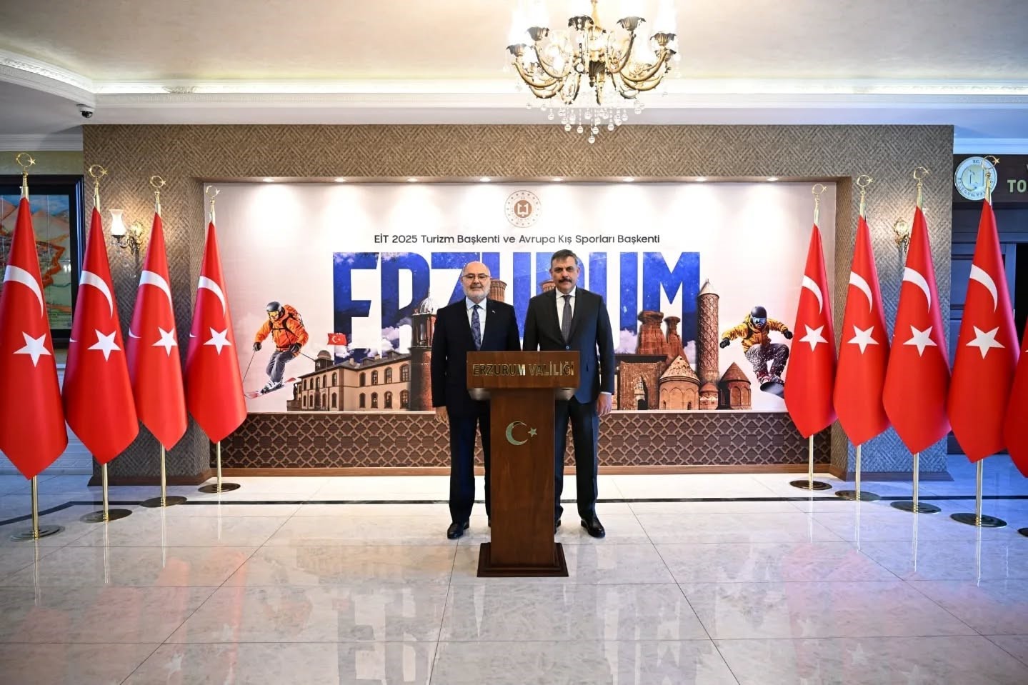 Kavaklıoğlu’ndan Vali Çiftçi’ye ziyaret