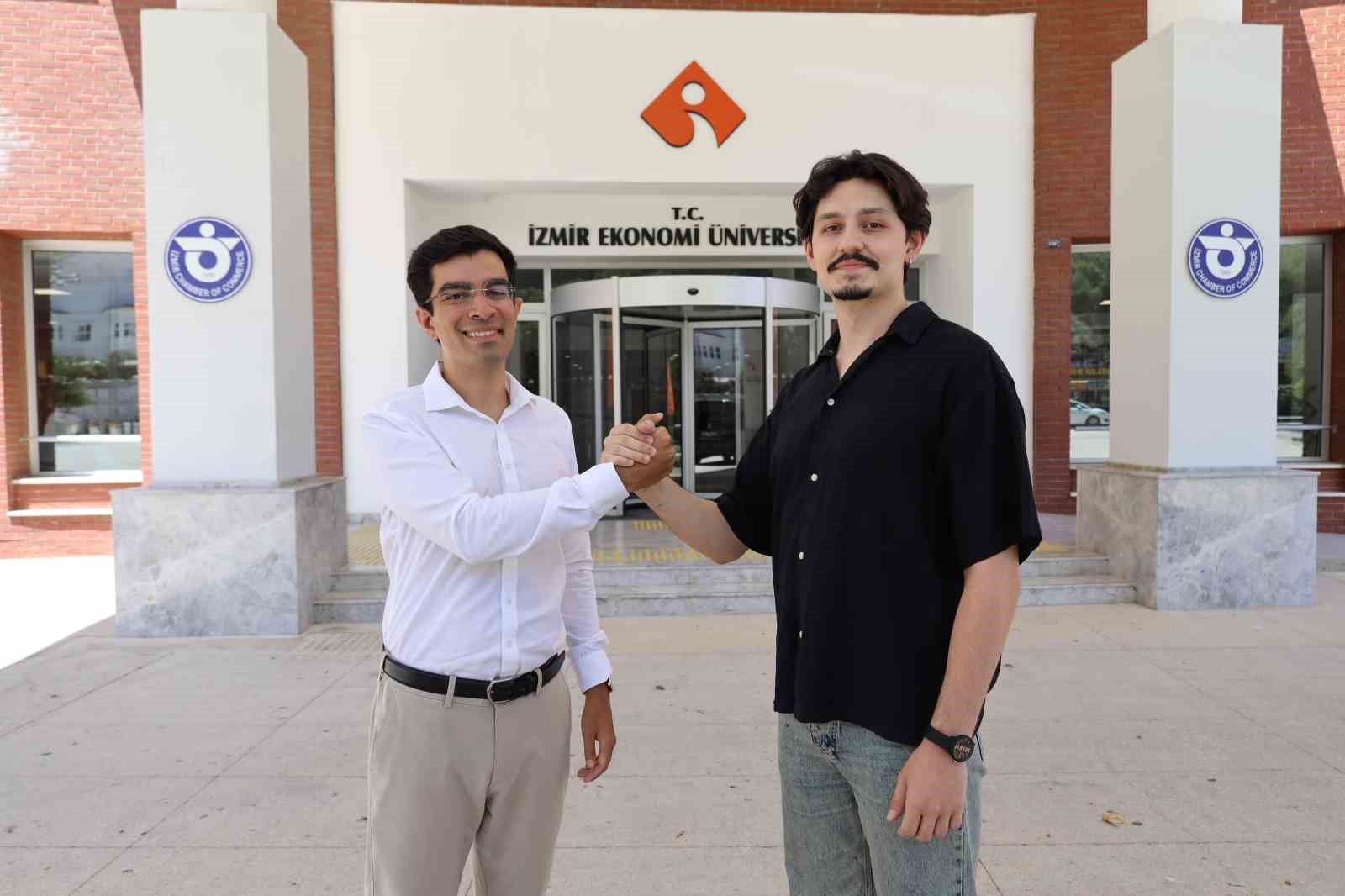 İzmir Ekonomi’deki başarıyla Avrupa’da eğitim fırsatı