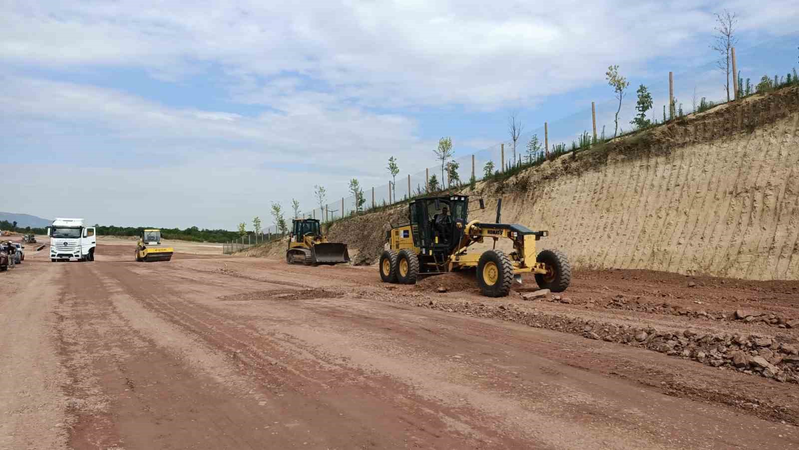 Başiskele’de inşa edilen yeni yol D-130’un yükünü hafifletecek
