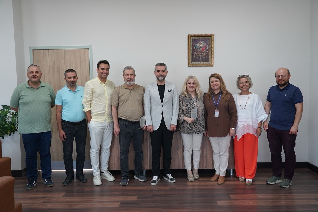 Bilecik Eğitim ve Araştırma Hastanesi’nde emekliliğe veda töreni