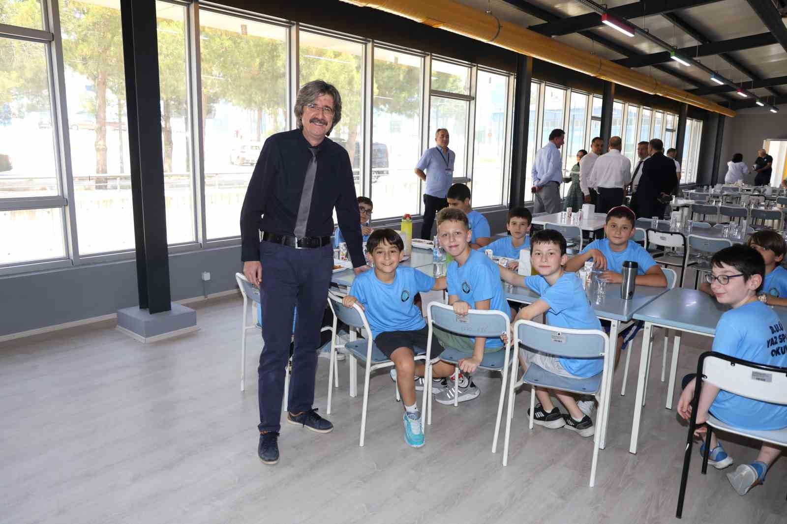 BUÜ’nün yaz okulunda minikler eğitimi ve eğlenceyi bir arada yaşıyor