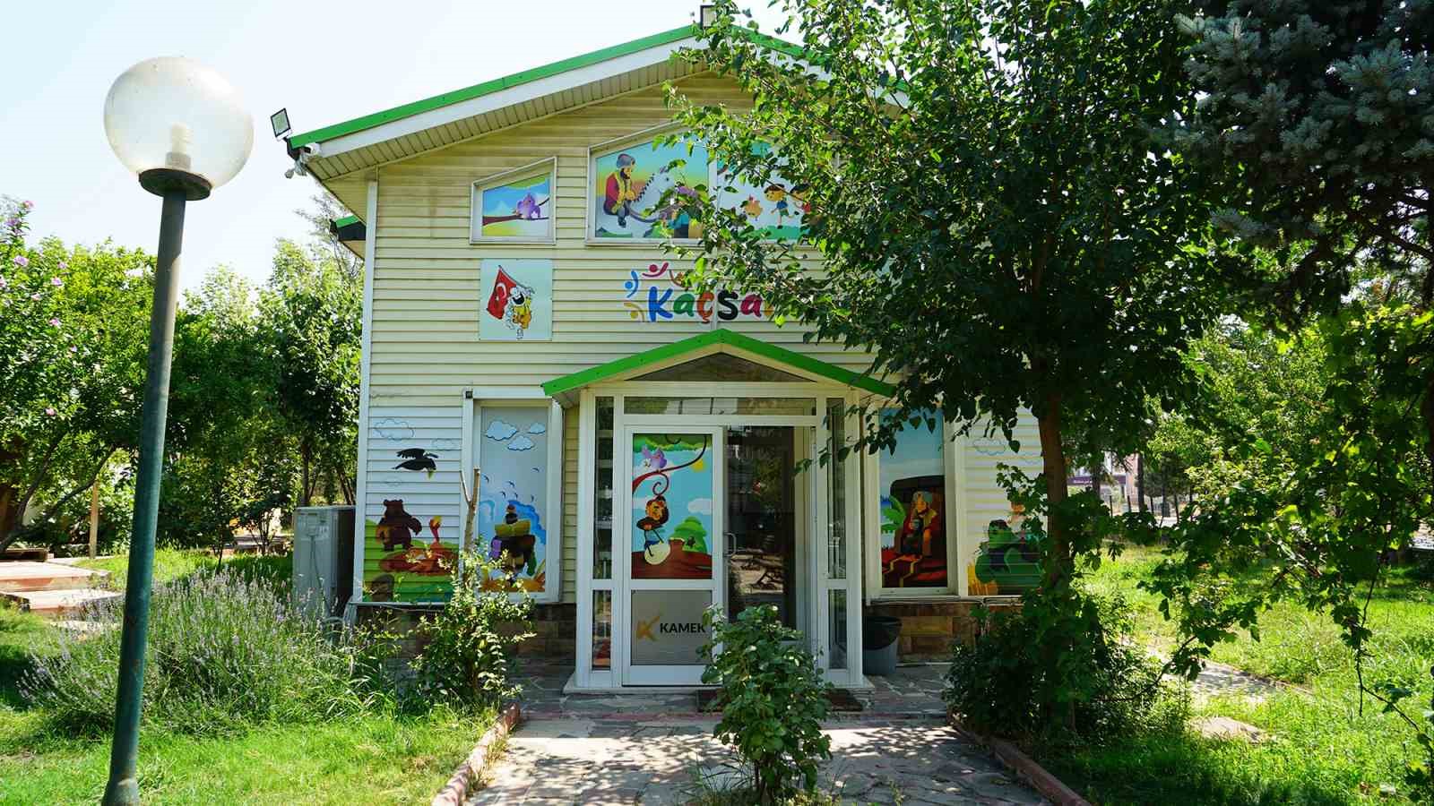 Kahramanmarata ocuklara kodlama ve yapay zeka eitimi
