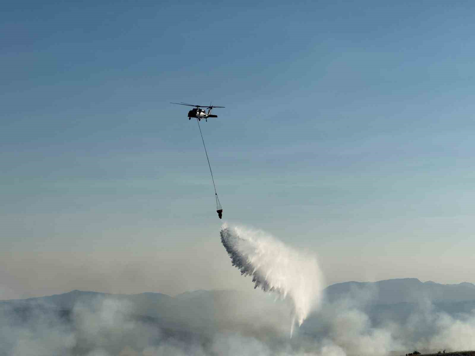 Elazığ’da örtü yangınında 500 dönüm alan zarar gördü