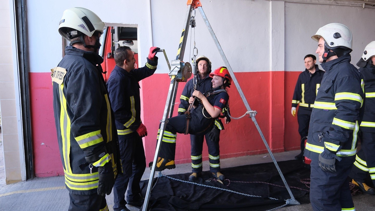 Kırklareli’nde itfaiye ekiplerine eğitim
