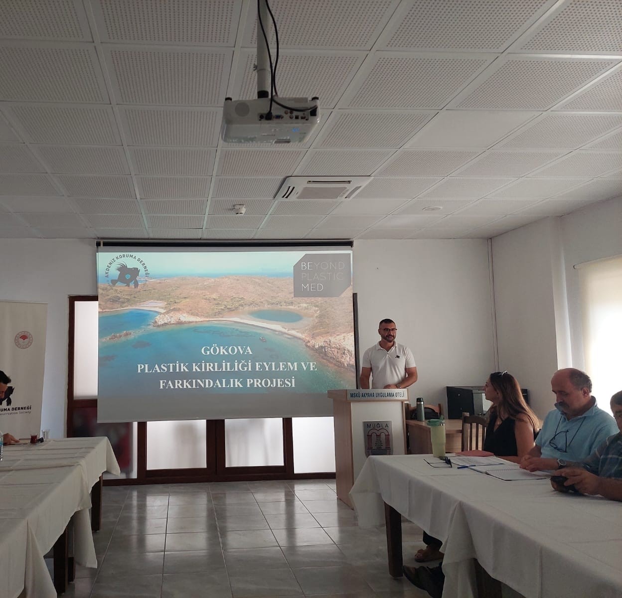 Gökova Körfezi’nde Akdeniz Koruma Derneği tarafından plastik kirliliğinin izi sürülecek