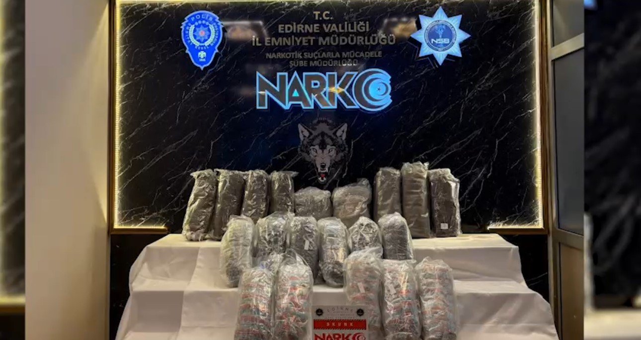 Kapıkule’de 26 kilo skunk ele geçirildi: 4 tutuklama