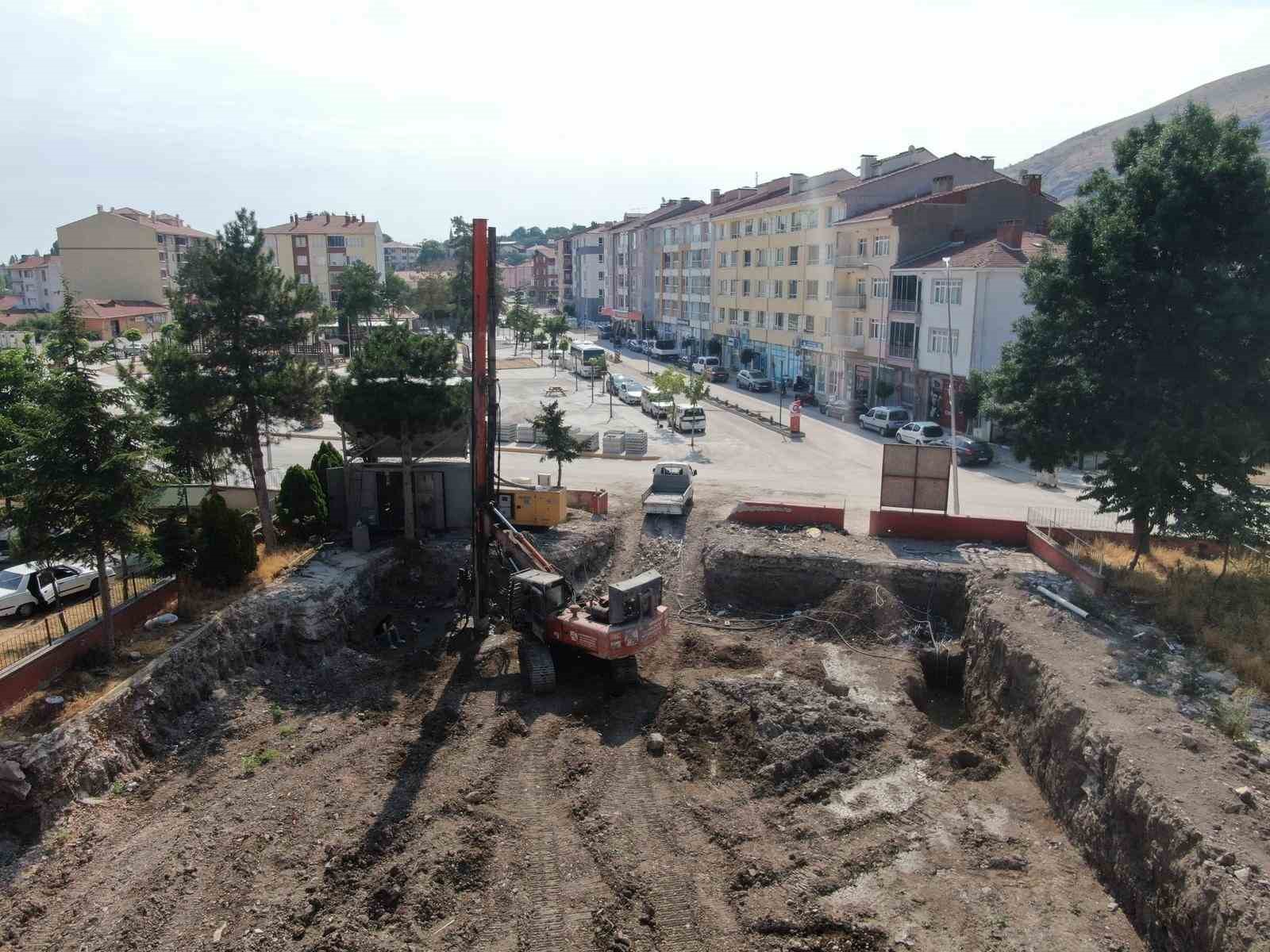 İnönü’de Hükümet Konağı çalışmaları hızla sürüyor
