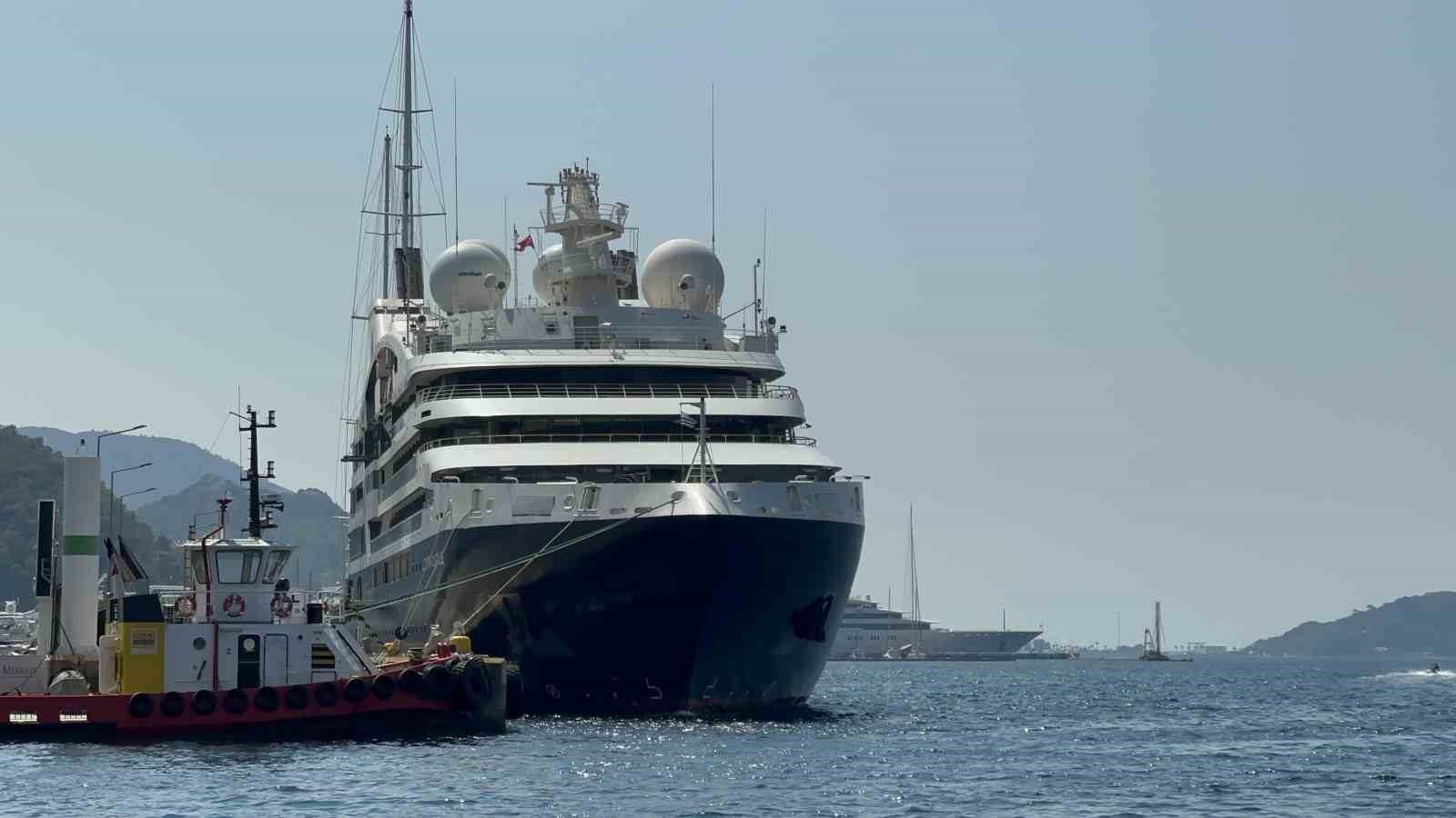 Lüks kruvaziyer Marmaris’te