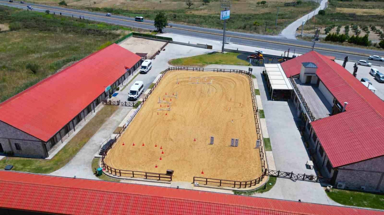 Aliağa’da engelleri aşan eğitim