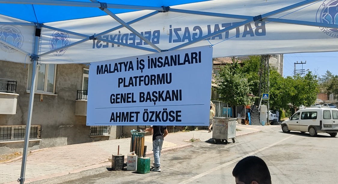Malatya İş İnsanları Platformu&rsquo;ndan aşure ikramı
