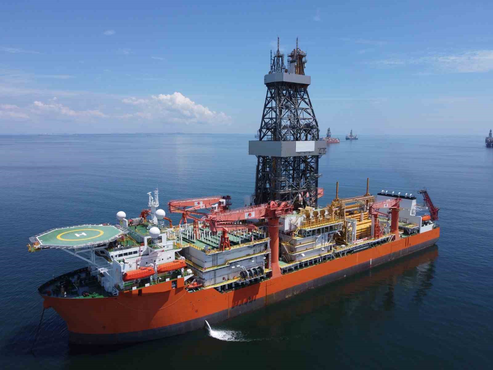 Enerji filosuna 2 yeni gemi