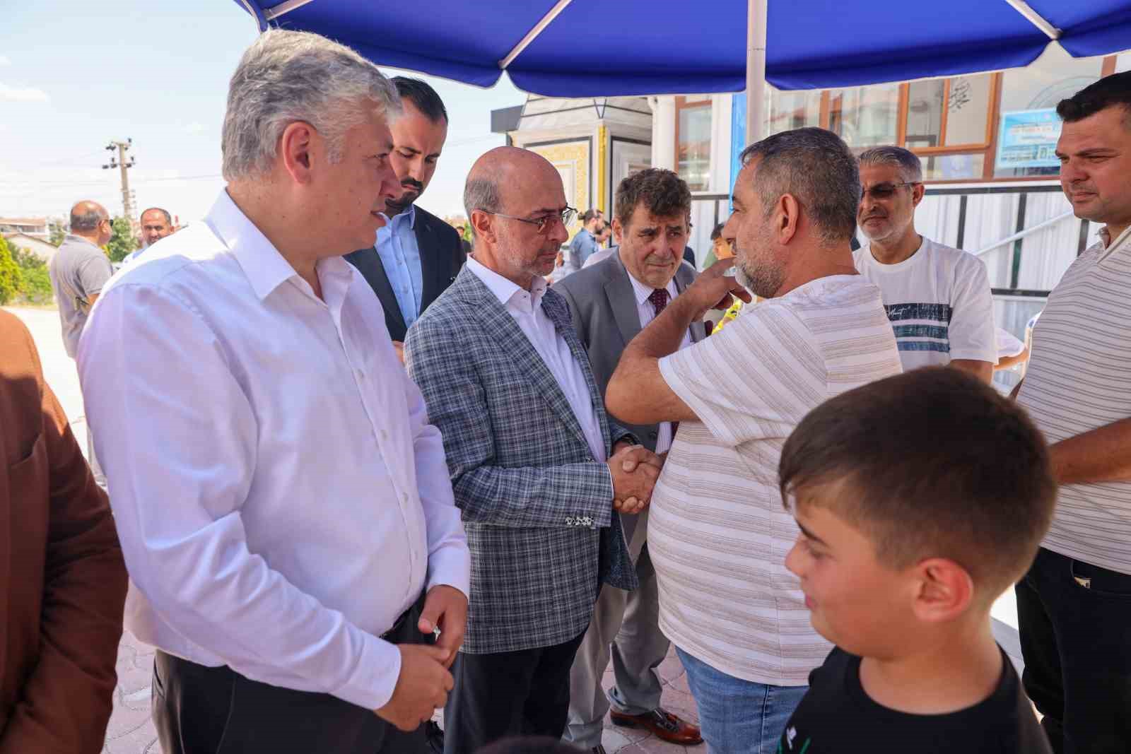 Başkan Pekyatırmacı: "Tüm vatandaşlarımızın ihtiyaçlarını dikkate alarak hizmet üretiyoruz"