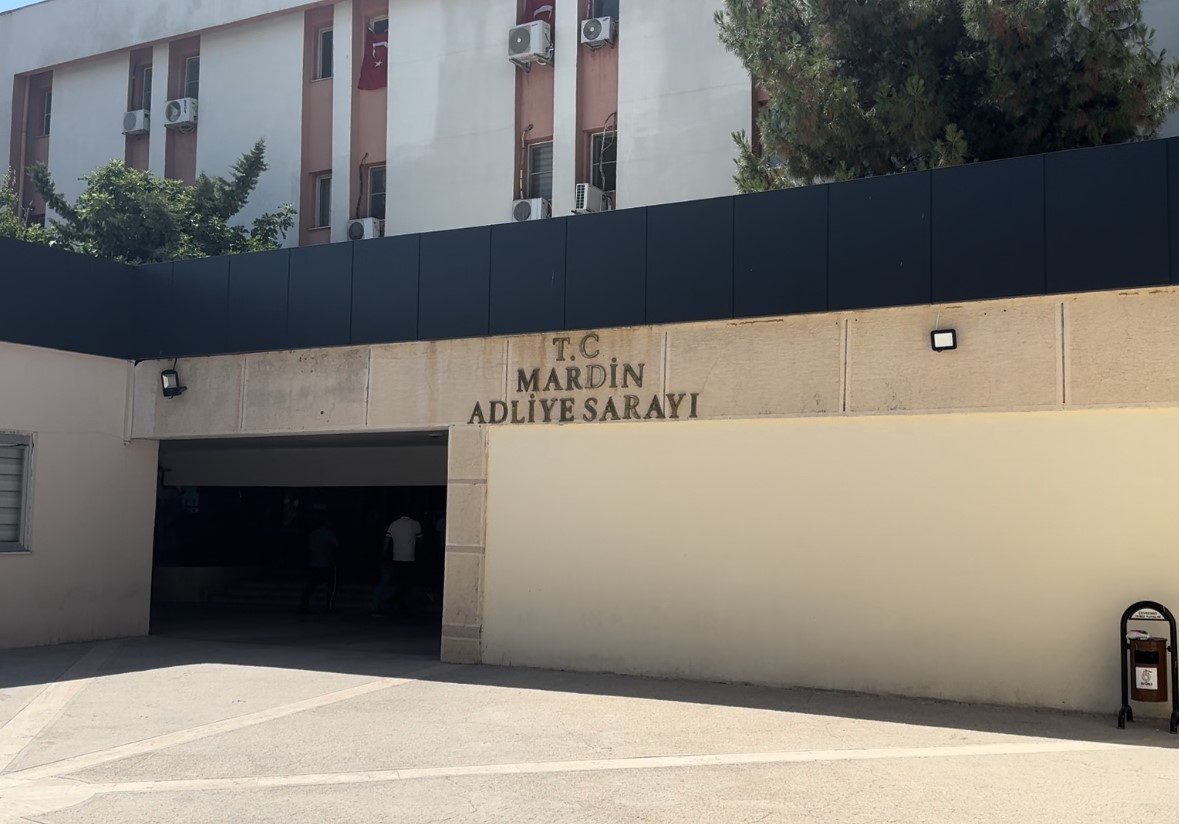 Babasını miras i&ccedil;in patlayıcıyla &ouml;ld&uuml;rmek isteyen şahıs, 29 yıla kadar hapis istemiyle yargılanacak
