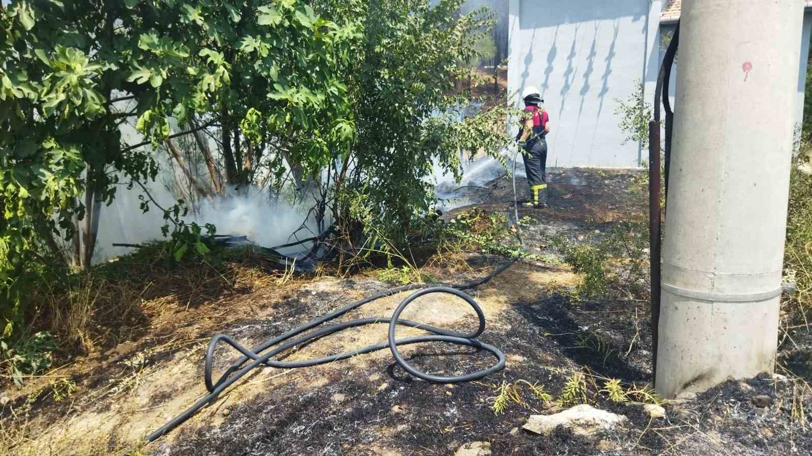 Çorum’da ormanlık alandaki örtü yangını büyümeden söndürüldü