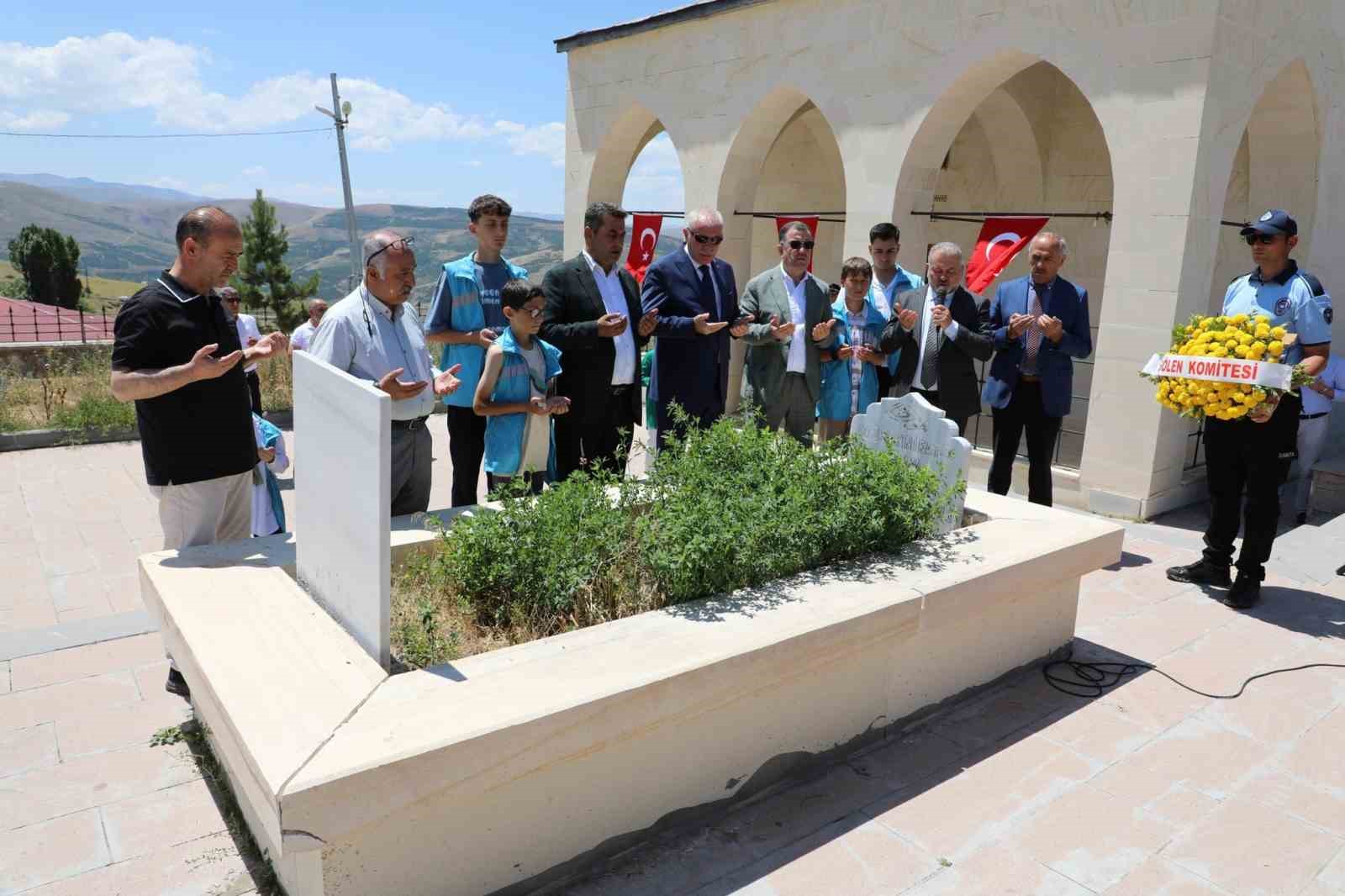 Abdulvehhap Gazi ve Beyböyrek dualarla anıldı