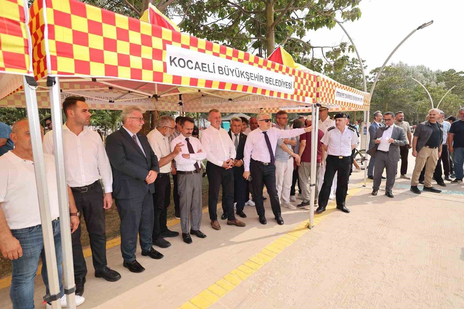 KOSKEM ekipleri son bir ayda 887 kişiyi boğulmaktan kurtardı
