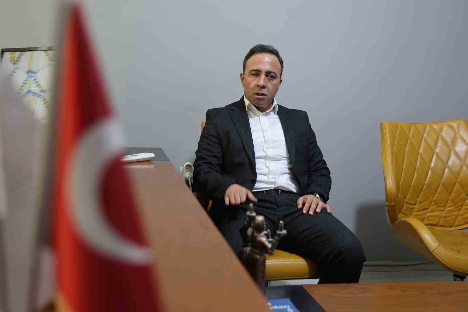 Terör saldırısında gözünü kaybeden gazi Demir: ’’Biz bu sürecin olumlu tarafına bakıp, artık hiçbir ocağa ateş düşmeyeceğini ümit ederek süreci destekliyoruz’’