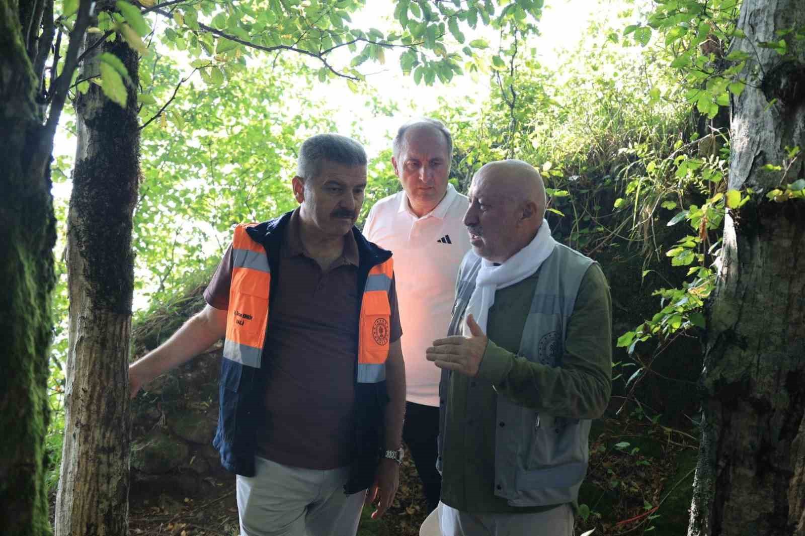 Artvin Valisi Ergün, Ciha Kalesi’ndeki kazı çalışmalarını inceledi