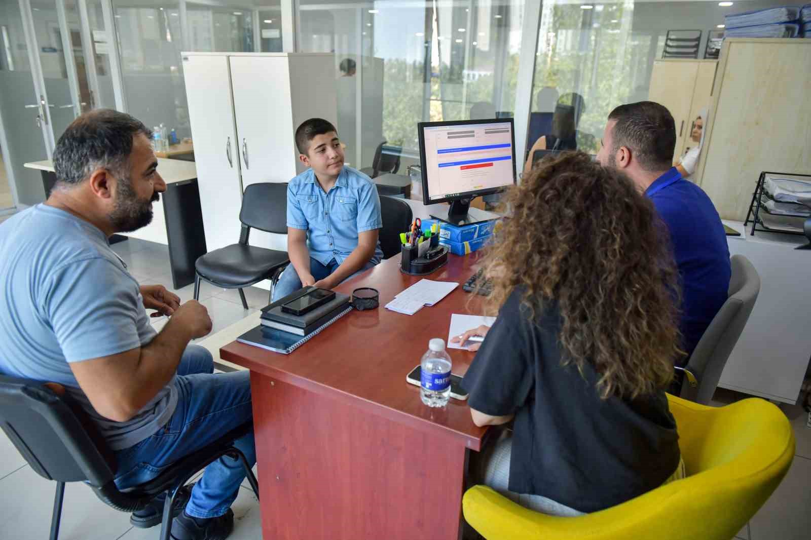 Esenyurt Belediyesi’nden LGS Tercih Desteği