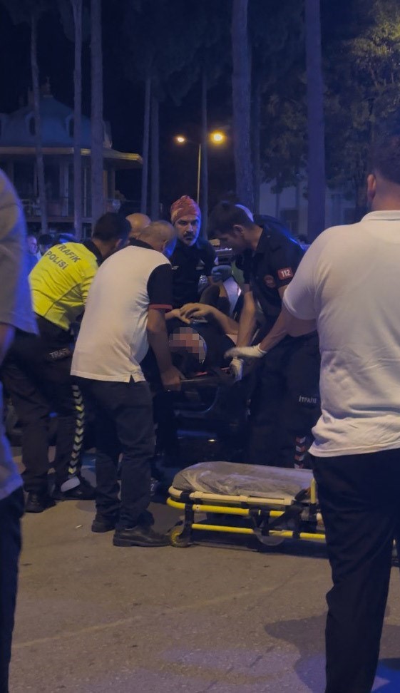 Burdur’da iki otomobil çarpıştı: 2 yaralı