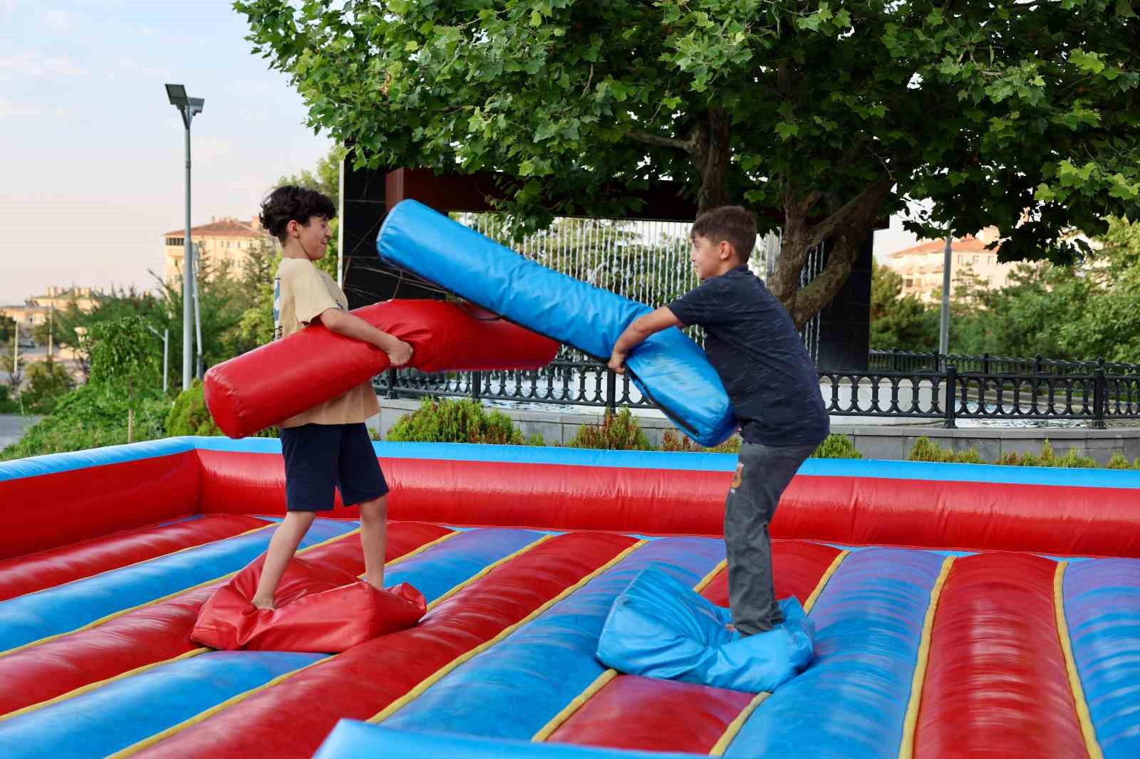 Başkan Özdoğan: "Hacılar’da çocuklarımıza spor dolu bir yaz yaşatıyoruz"