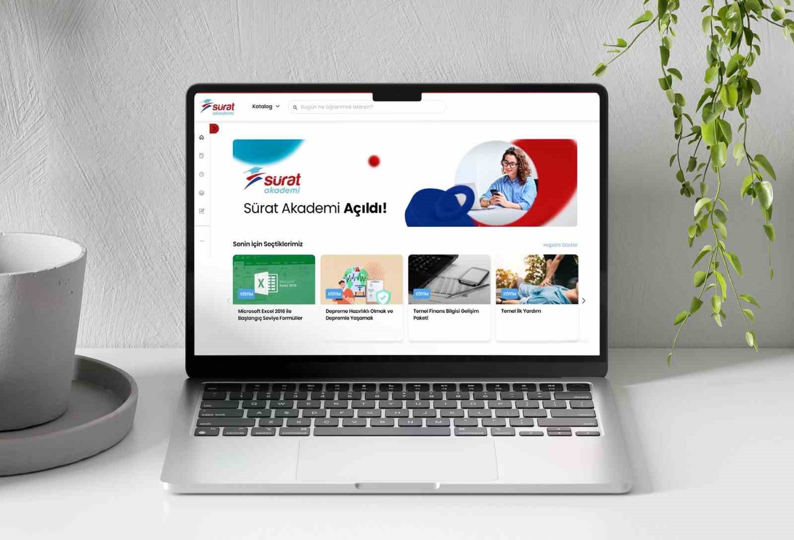 Sürat Kargo, çalışanlarının geleceğine Sürat Akademi ile yatırım yapıyor