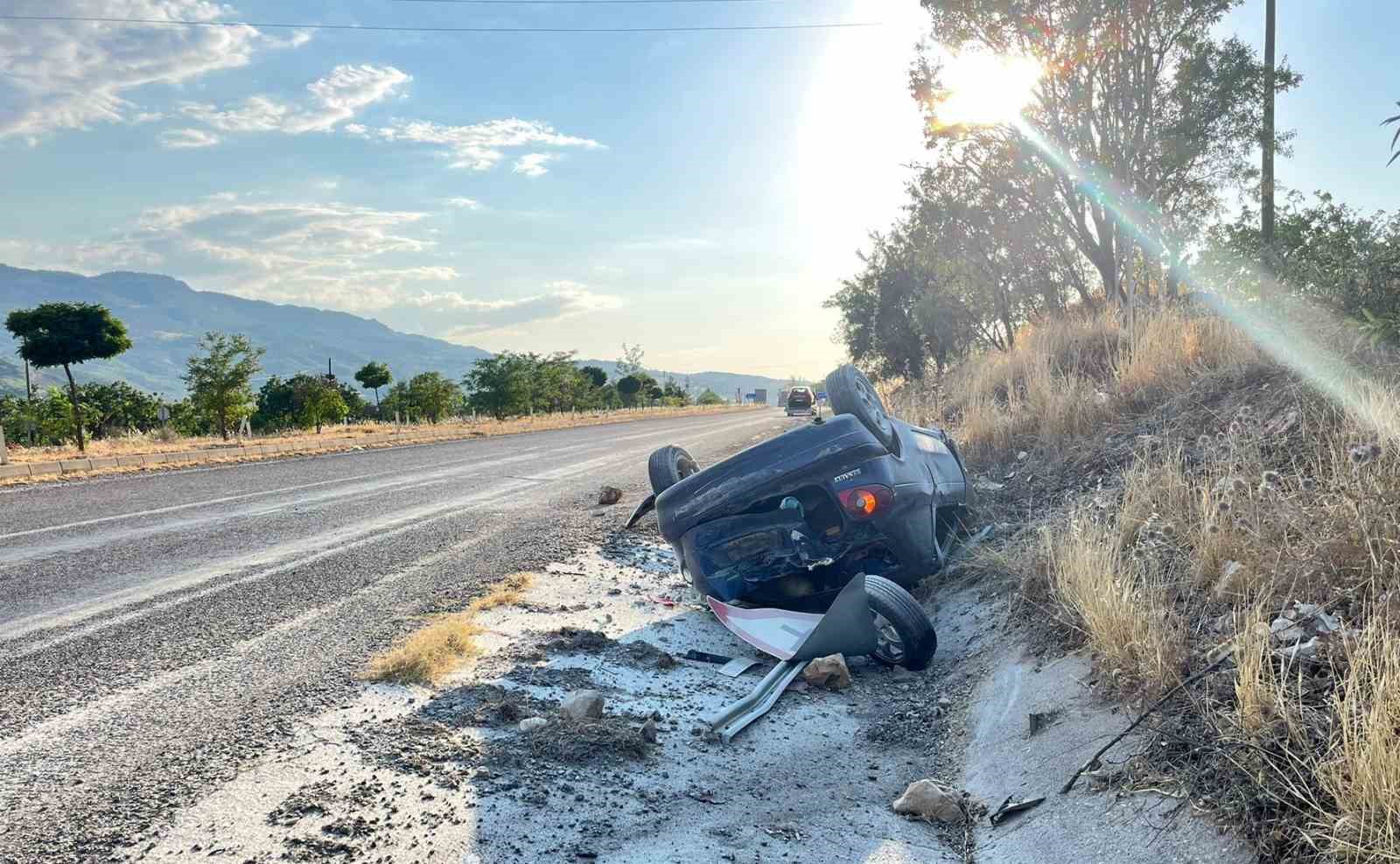 Otomobil takla attı: 1 yaralı
