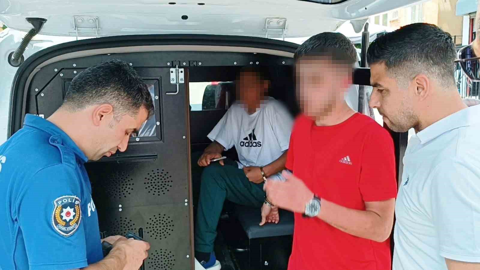 Mahalle kavgasında 1 polis yaralandı, 4 kişi gözaltında