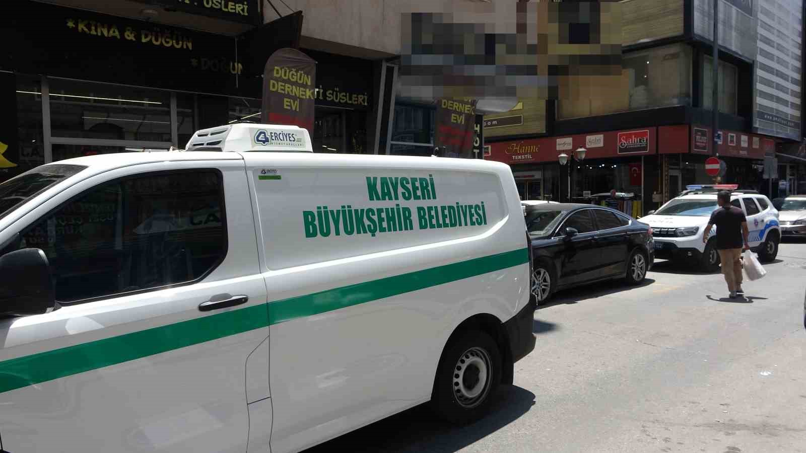 65 yaşındaki şahıs otel odasında ölü bulundu