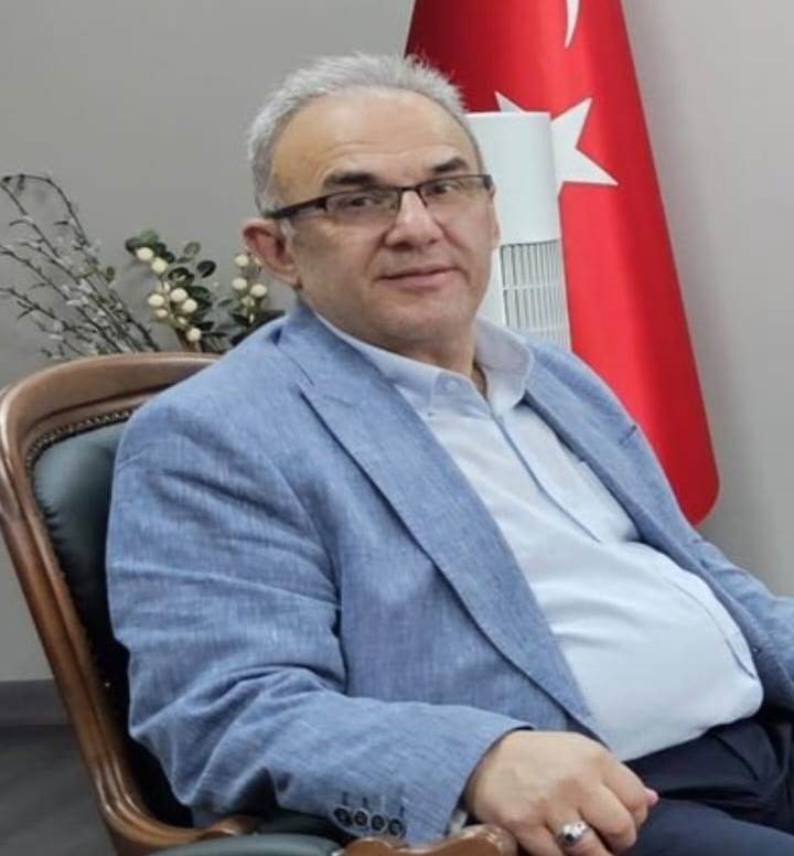 Edremit İlçe Milli Eğitim Müdürlüğü’ne Ramazan Esmen atandı