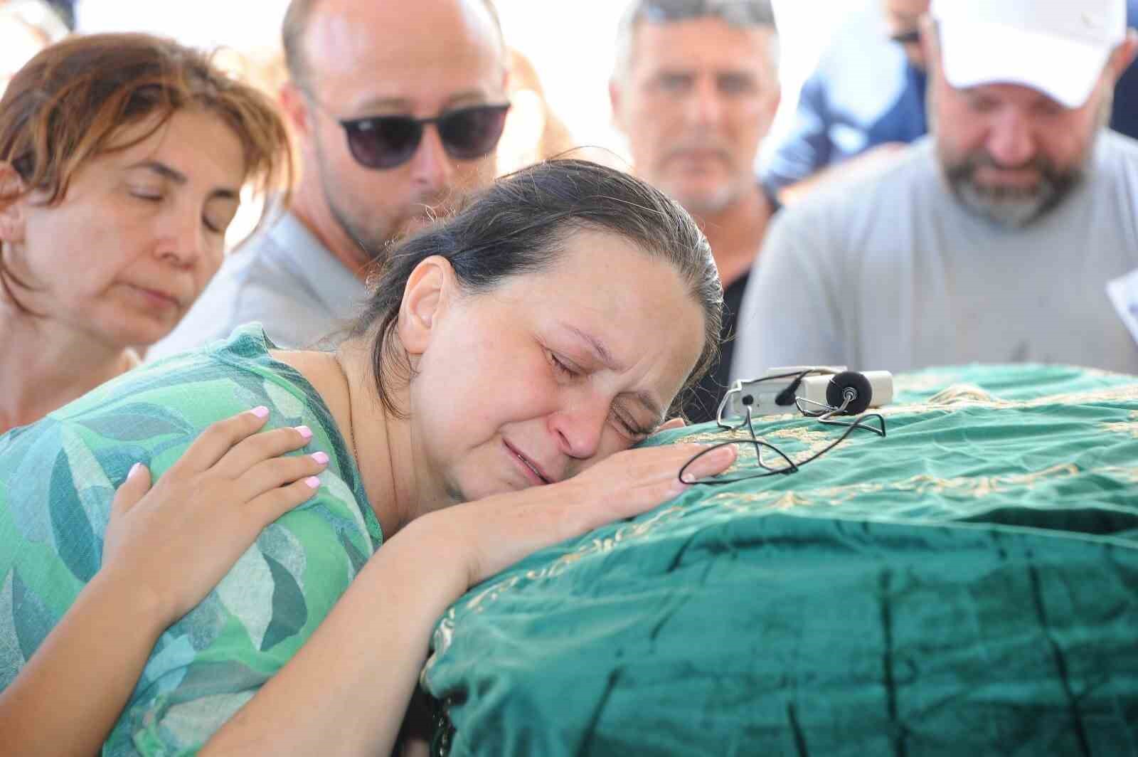 Zahir Dalgıç son yolculuğuna uğurlandı