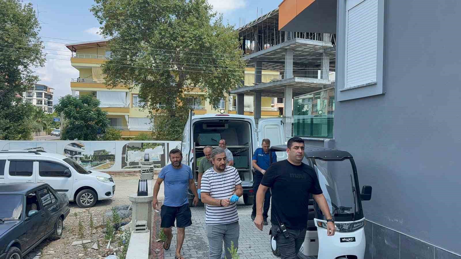 62 yaşındaki adam, evinde misafir ettiği arkadaşı tarafından ölü bulundu