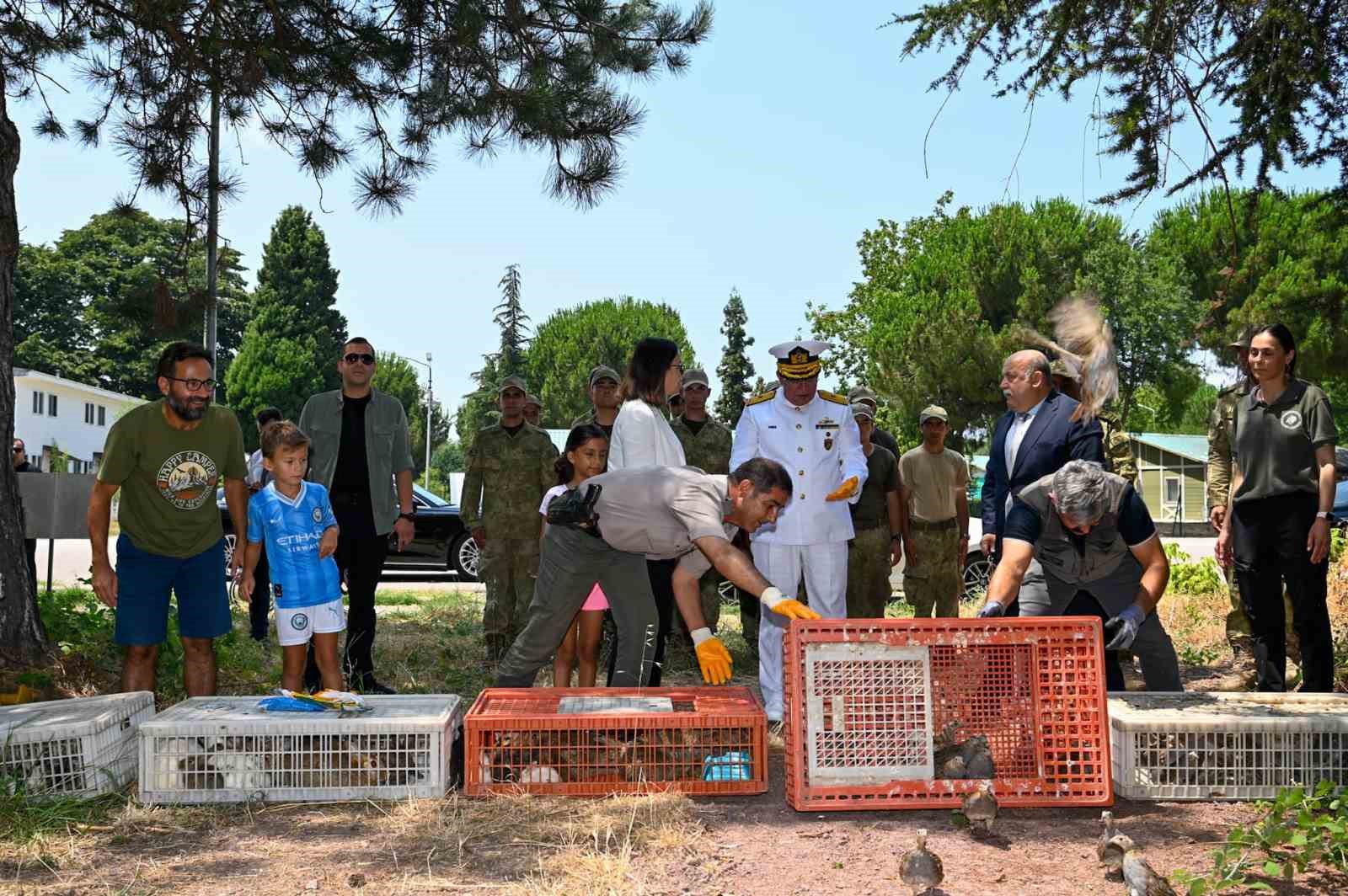 Yalova’da 300 keklik doğaya salındı