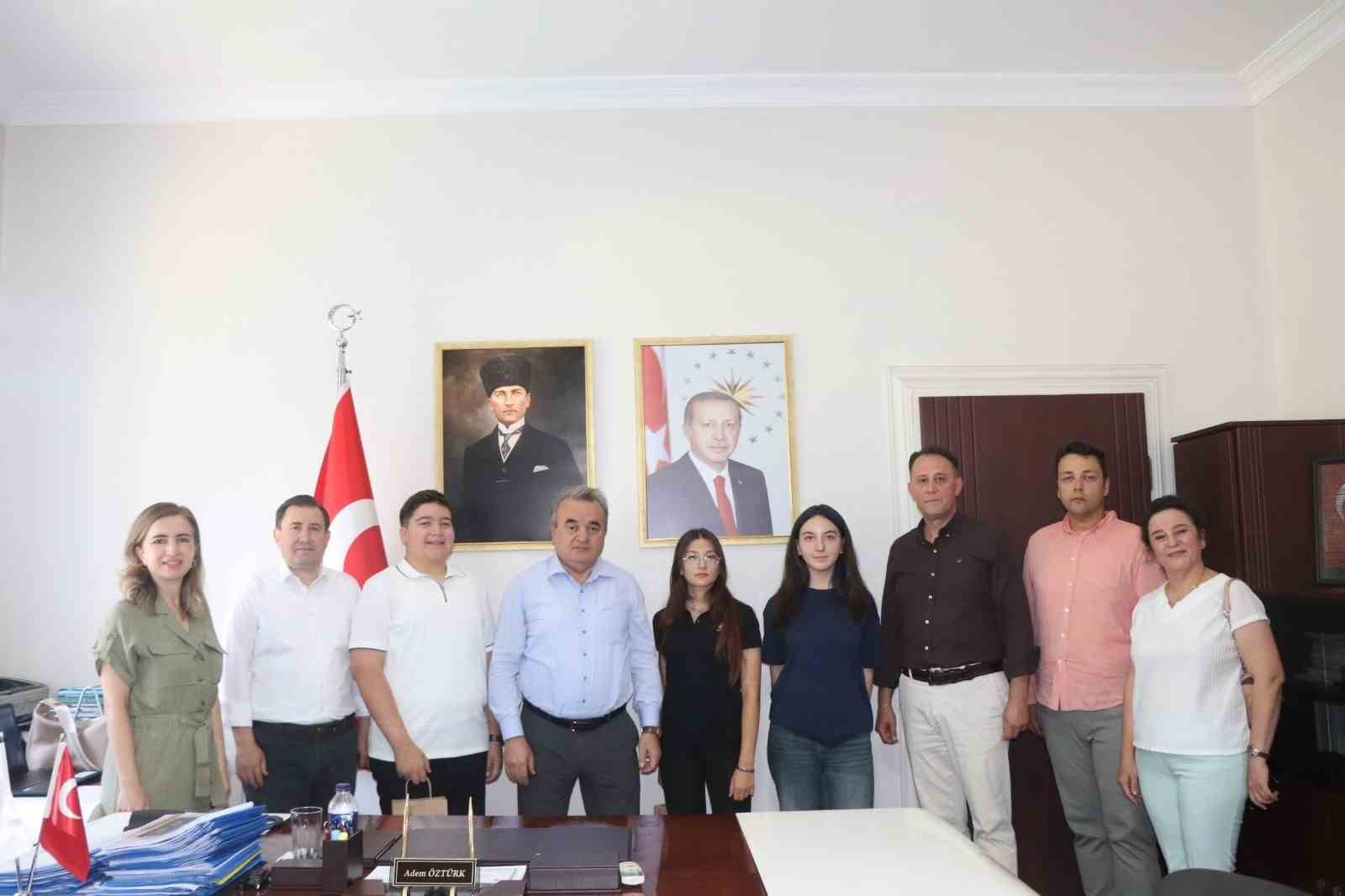 Bozüyük’te LGS başarısı ödüllendirildi