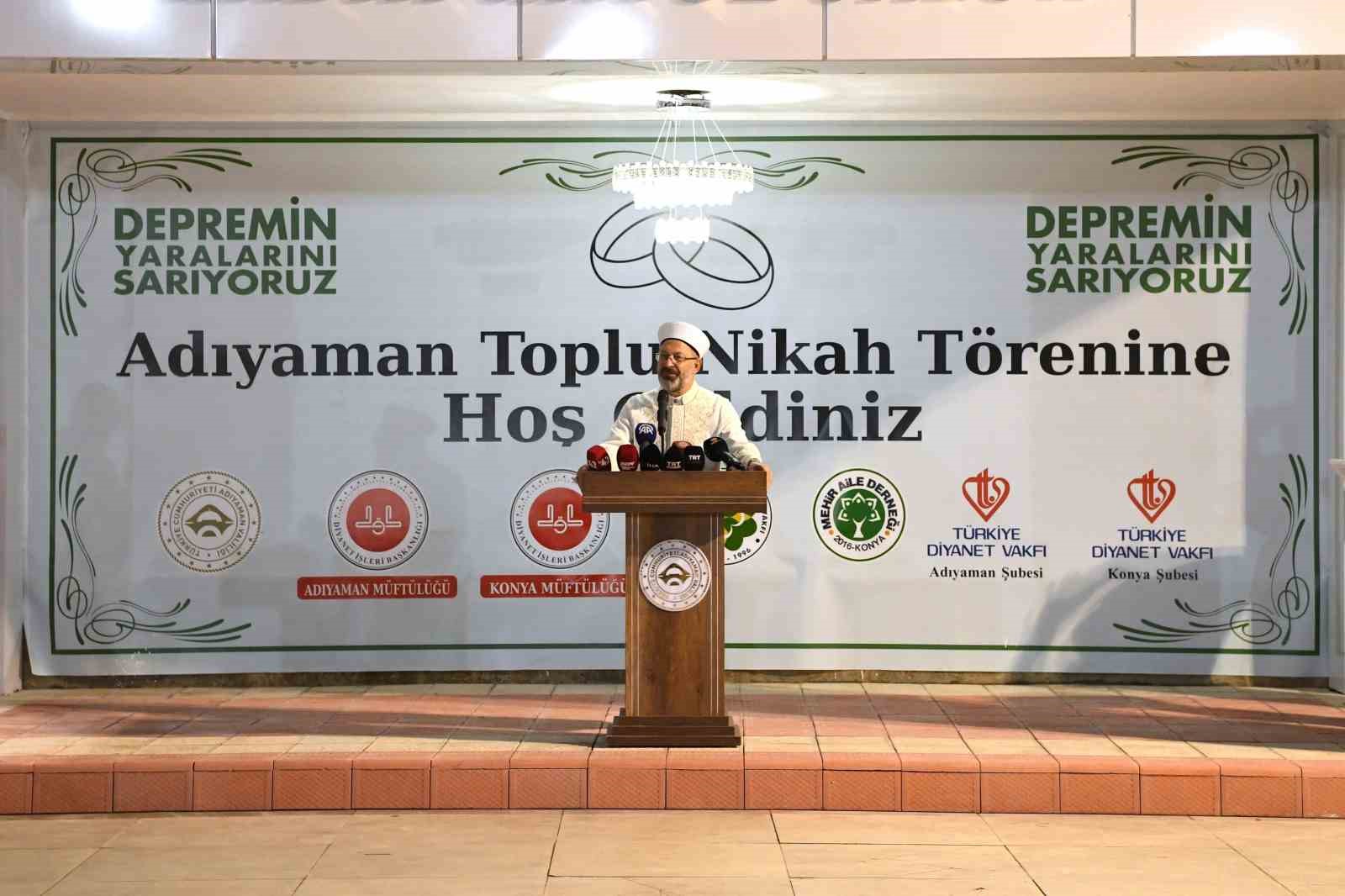 Diyanet İşleri Başkanı Erbaş: "Gençlerimizin evlenmelerine yardımcı olmalıyız"