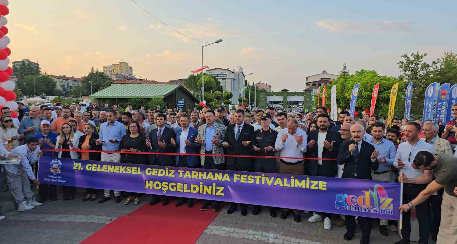 Gediz 21. Geleneksel Tarhana Festivali coşkuyla başladı