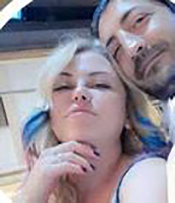 İzmir’de bir kadın, boşandığı eşi tarafından bıçaklanarak öldürüldü