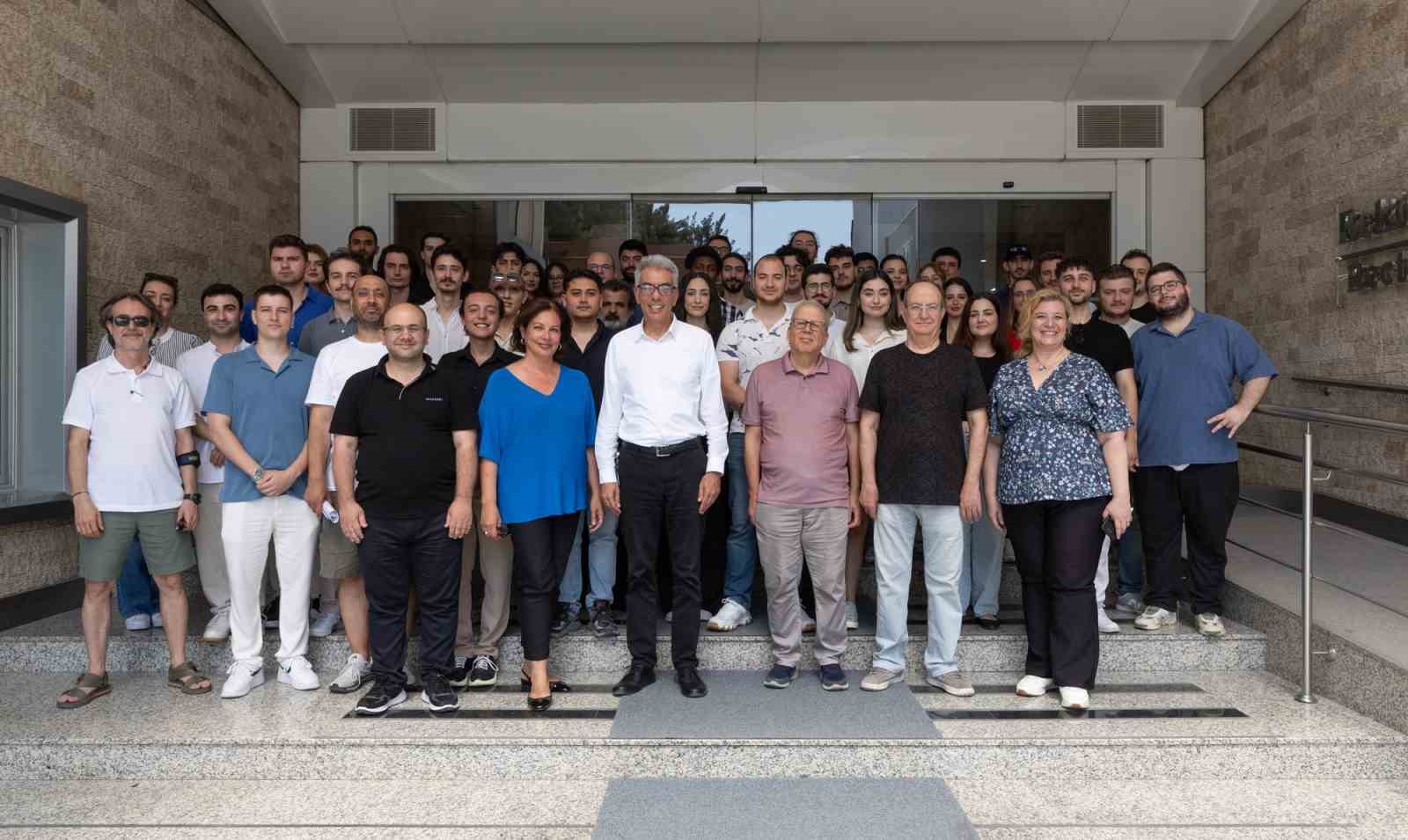 Savunma sanayiinde öğrenci imzası