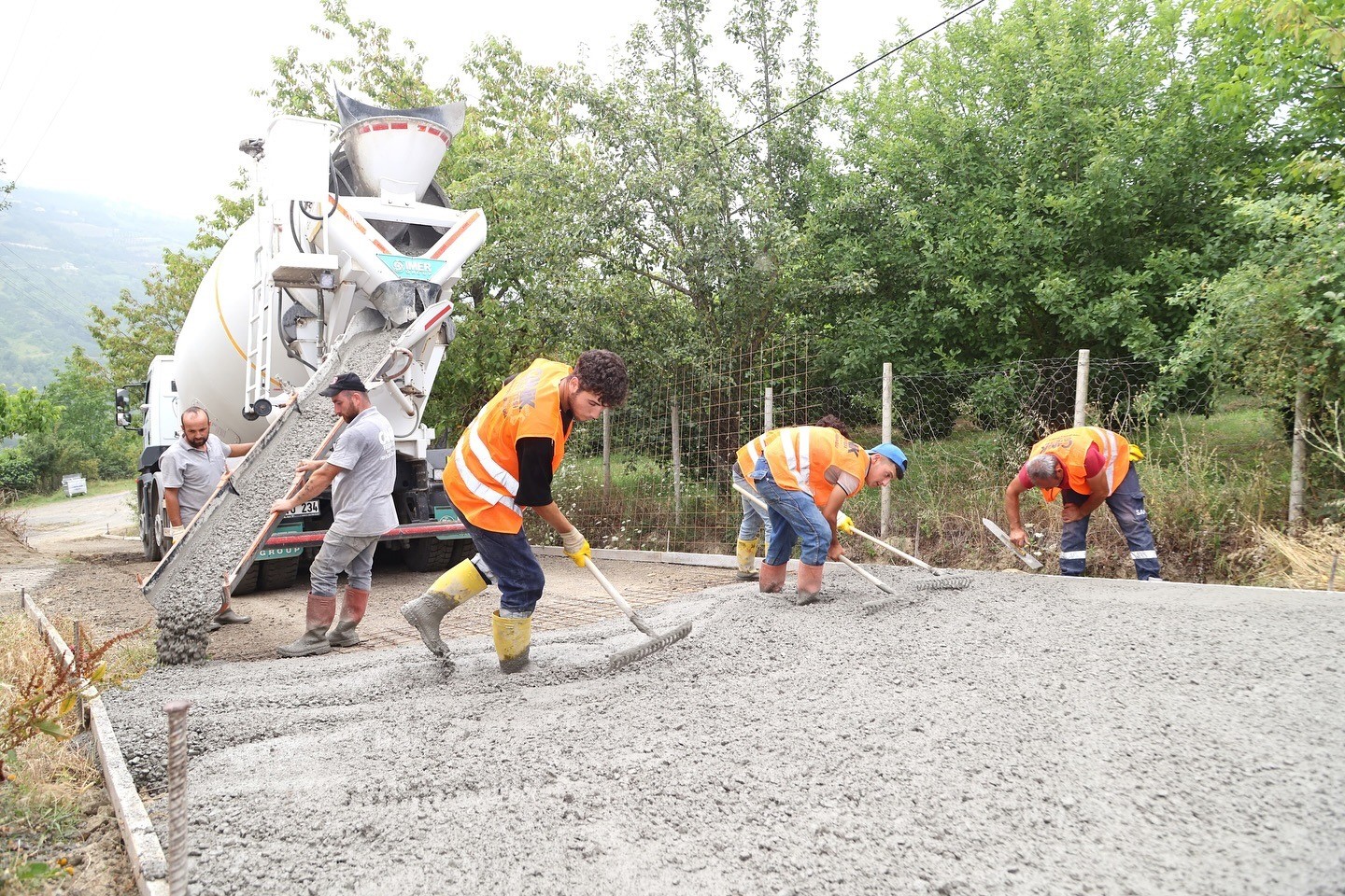 Başkan Sandıkçı: "Canik’imizi güvenli ve konforlu yollarla buluşturuyoruz"