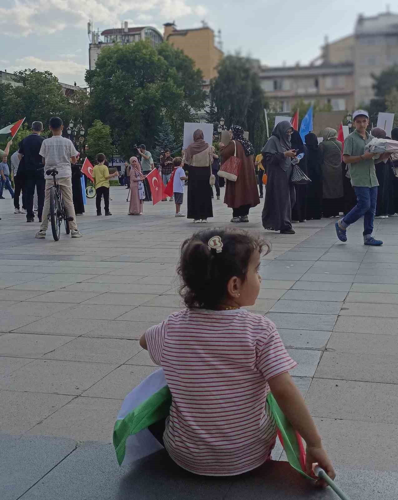 Erzurum’da 88 haftadır kesintisiz süren sessiz yürüyüş