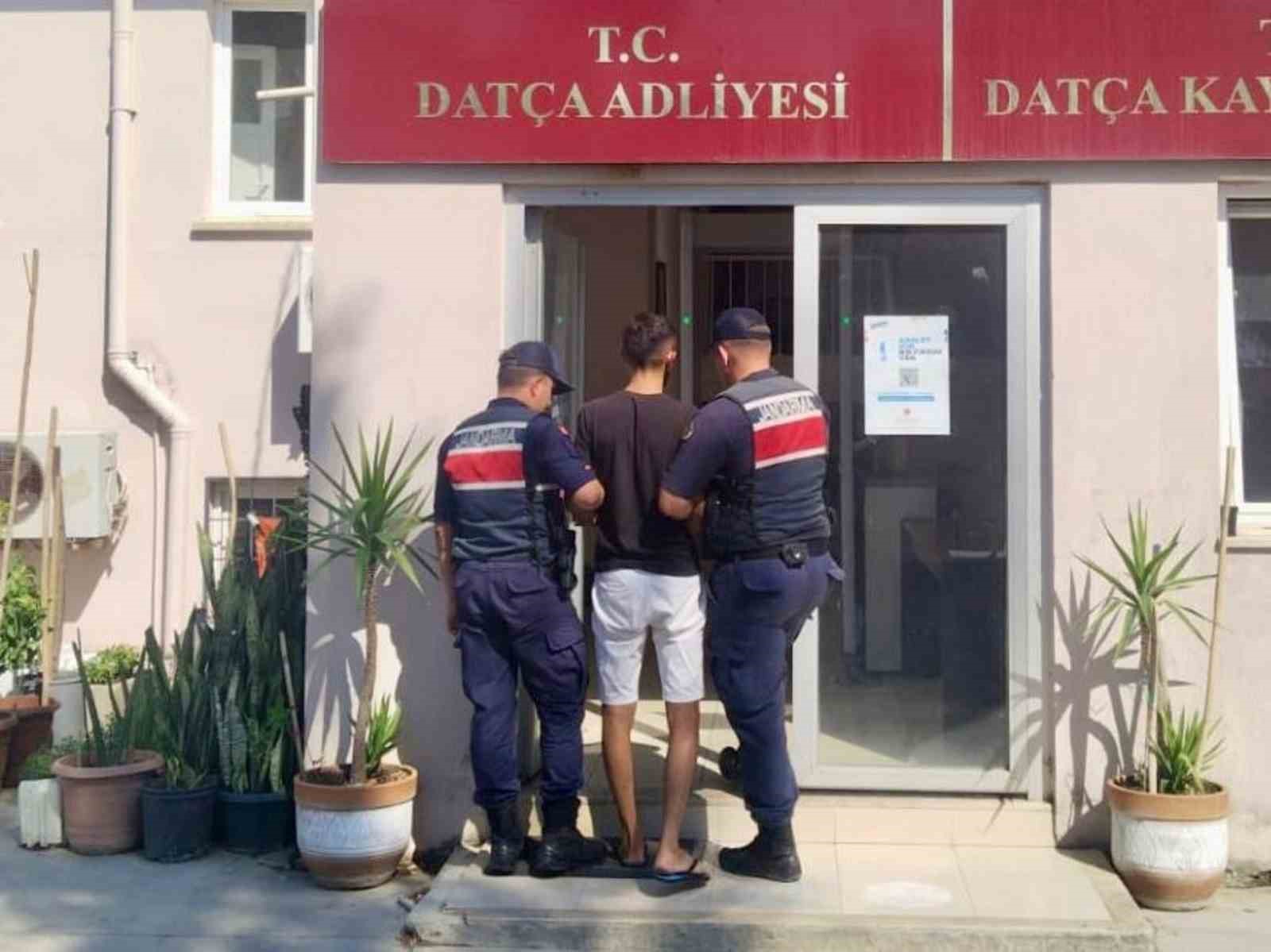 Datça’da uyuşturucu ticaretinden kesinleşmiş hapis cezası bulunan şahıs yakalandı