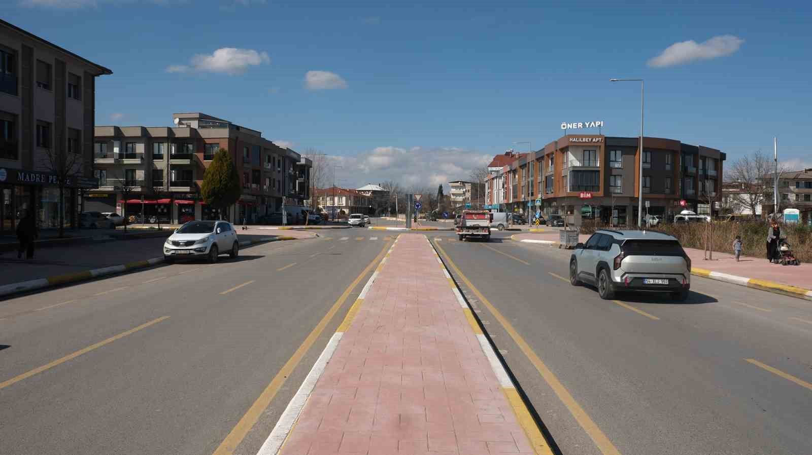 Başkan Alemdar: "4 kilometrelik hatta kesintisiz ulaşım sağlanacak"