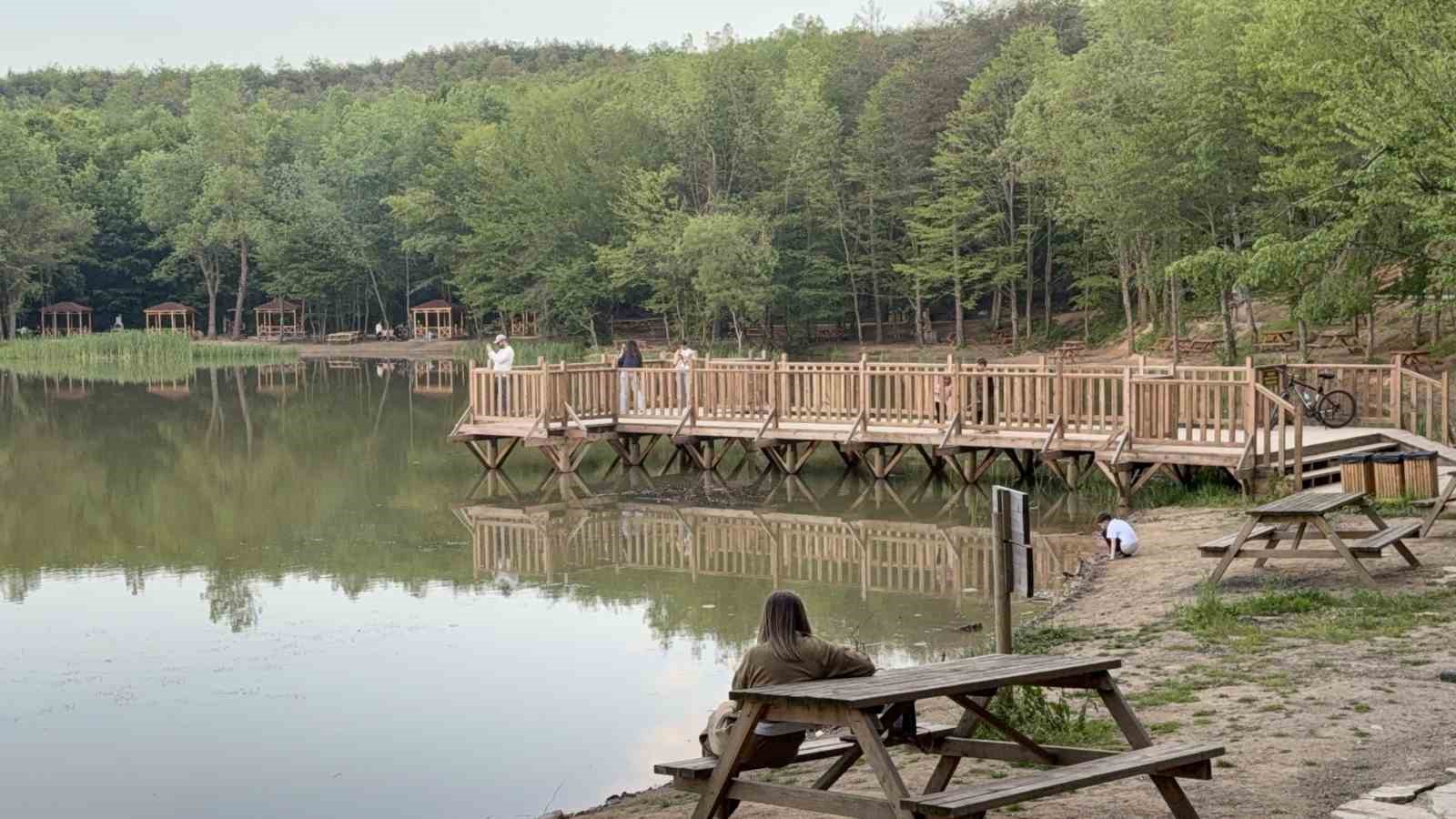 Serinlemek isteyenlerin yeni adresi Korugöl oldu