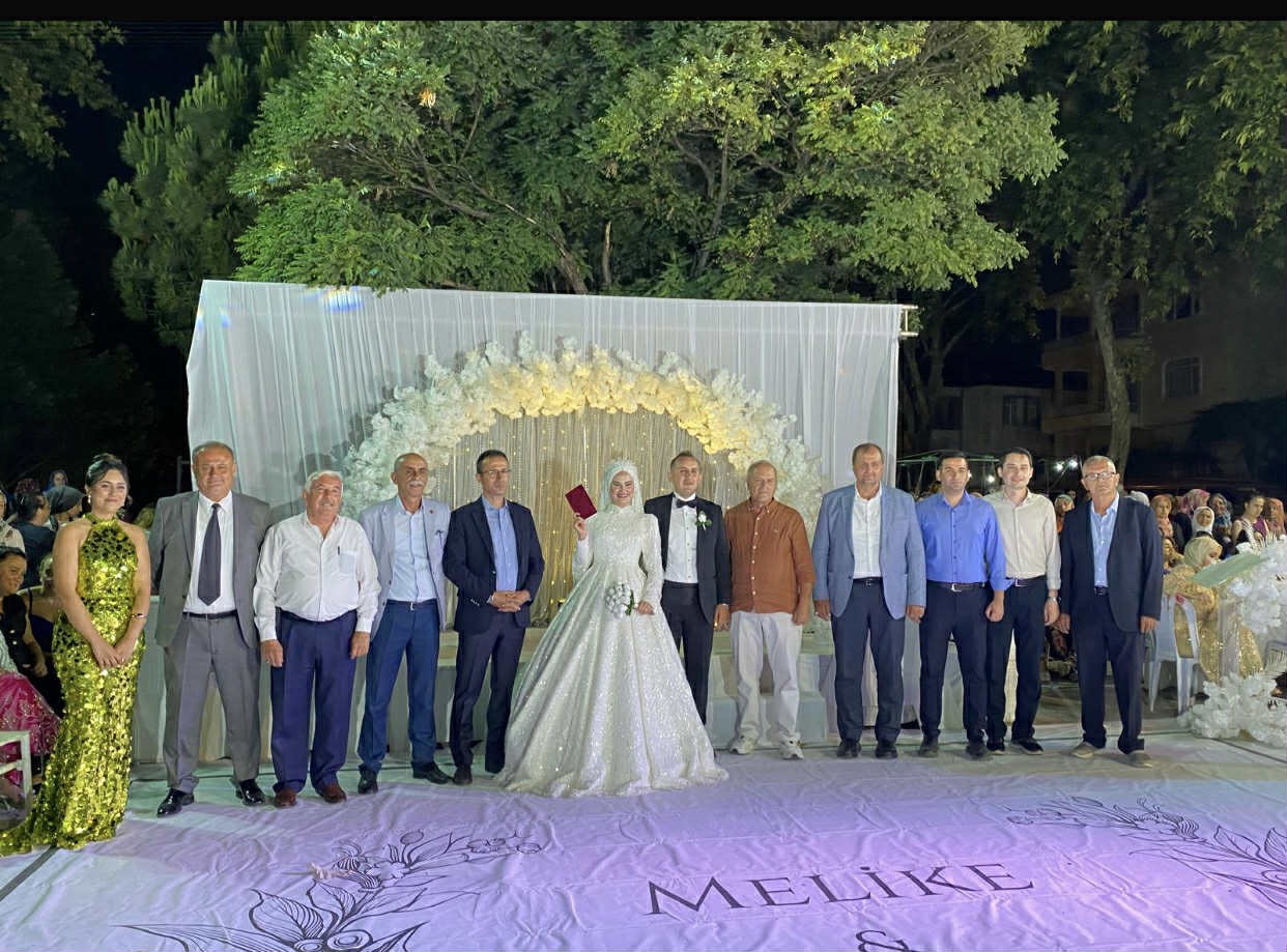 Hakim çift İznik’te dünya evine girdi